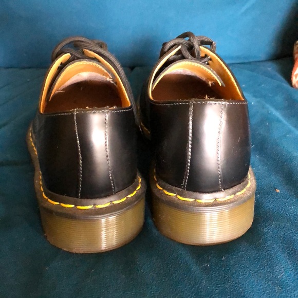 Dr. Martens - Picture 4 of 5
